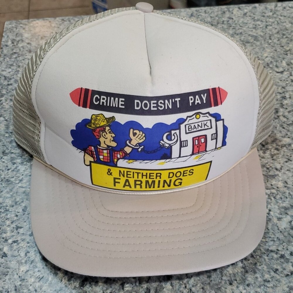 Crime Doesn't Pay Neither Does Farming Vintage Trucker Hat Snapback Cap Beige OS